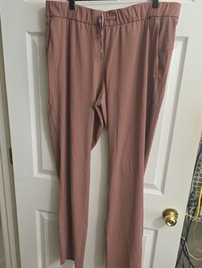 Lululemon On The Fly 14 Tall Pants